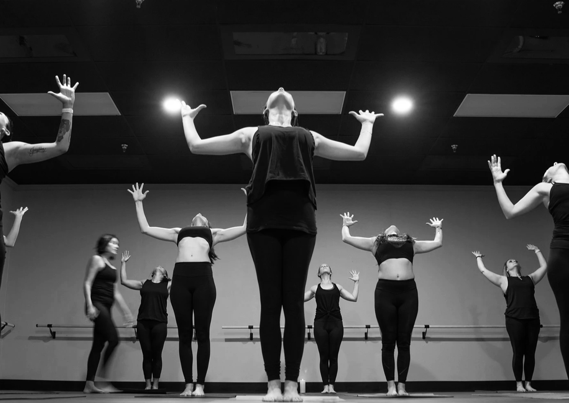 Hot Yoga Classes at SOCAL FIT Murrieta